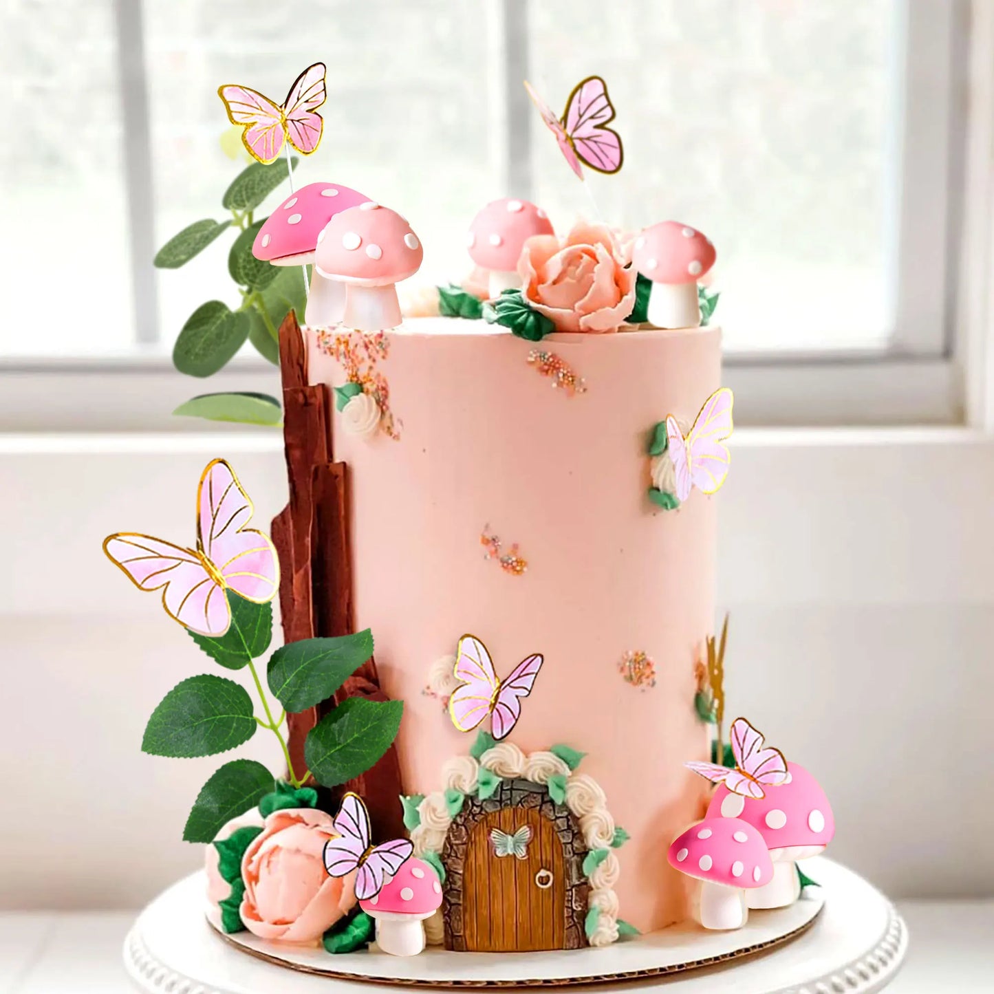 LaVenty Mushroom house cake decoration