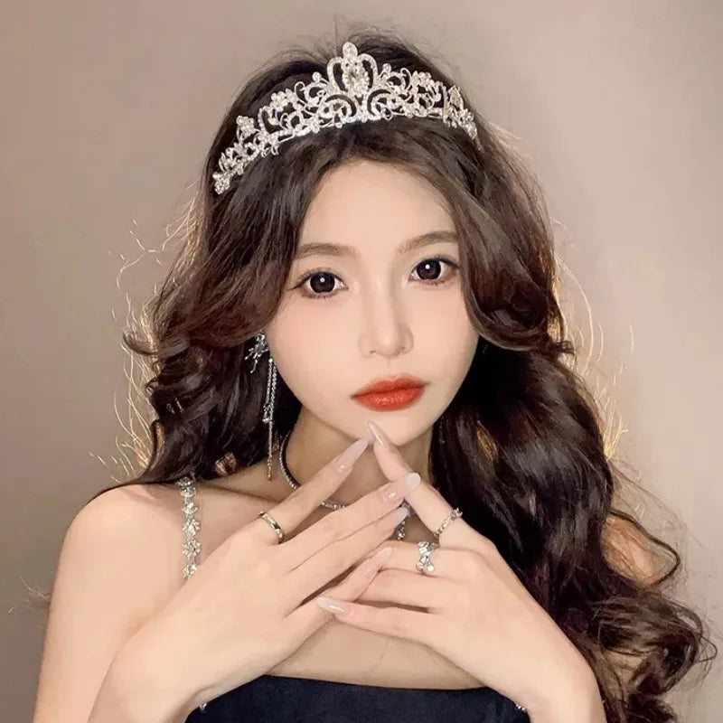 Crystal tiara Rhinestone crown