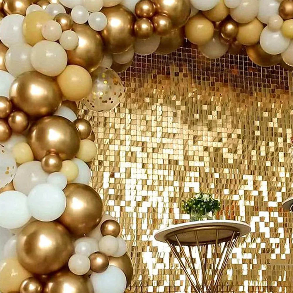 Balloon curtain gold bright 2M X 1M