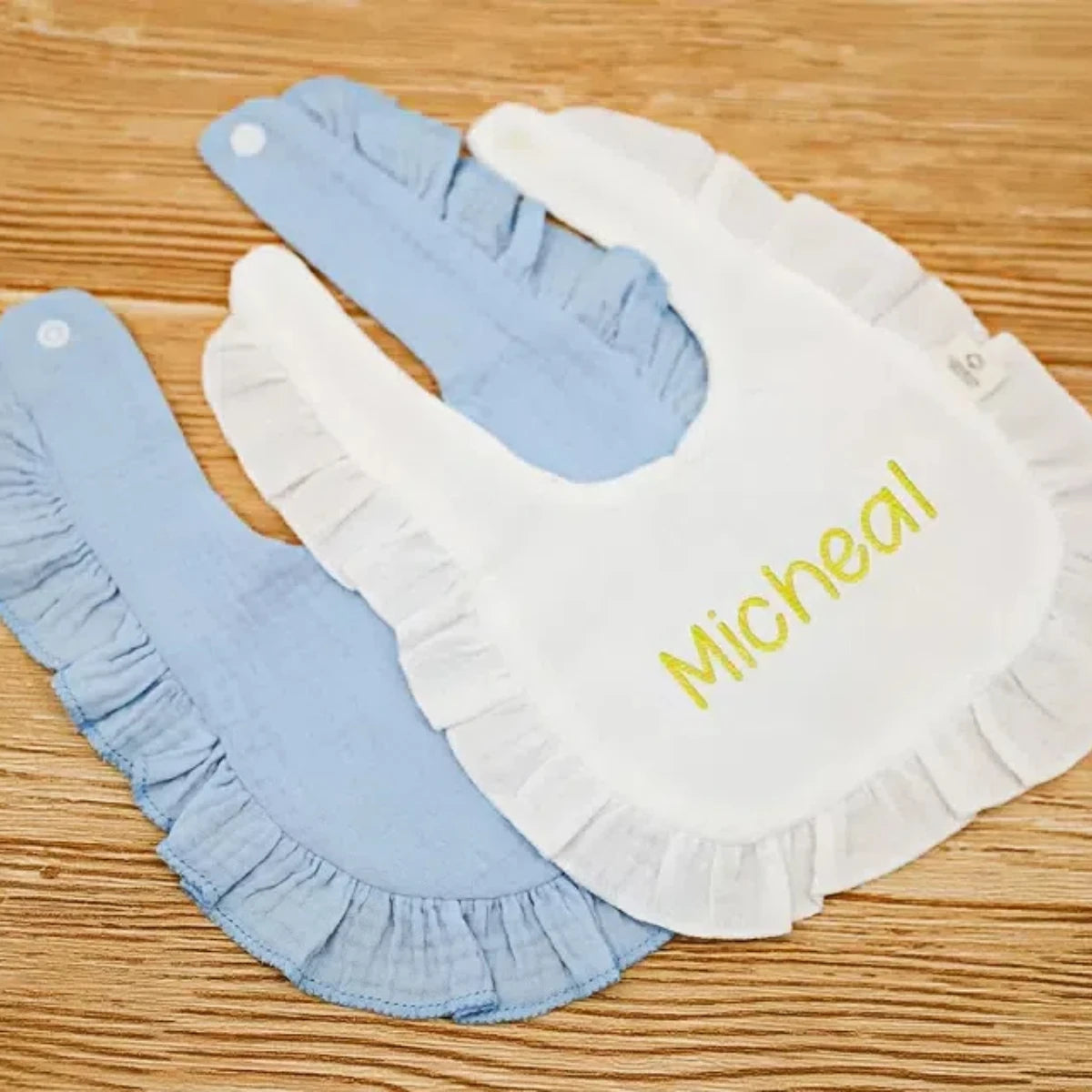Custom name letter Nursery cloth bib