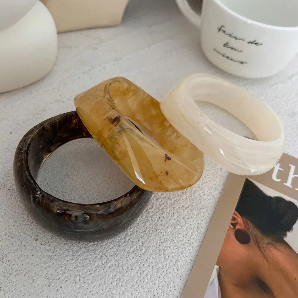 Rizana Vintage Chunky Resin Bangle