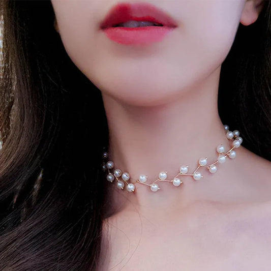 Neck pearl choker necklaces