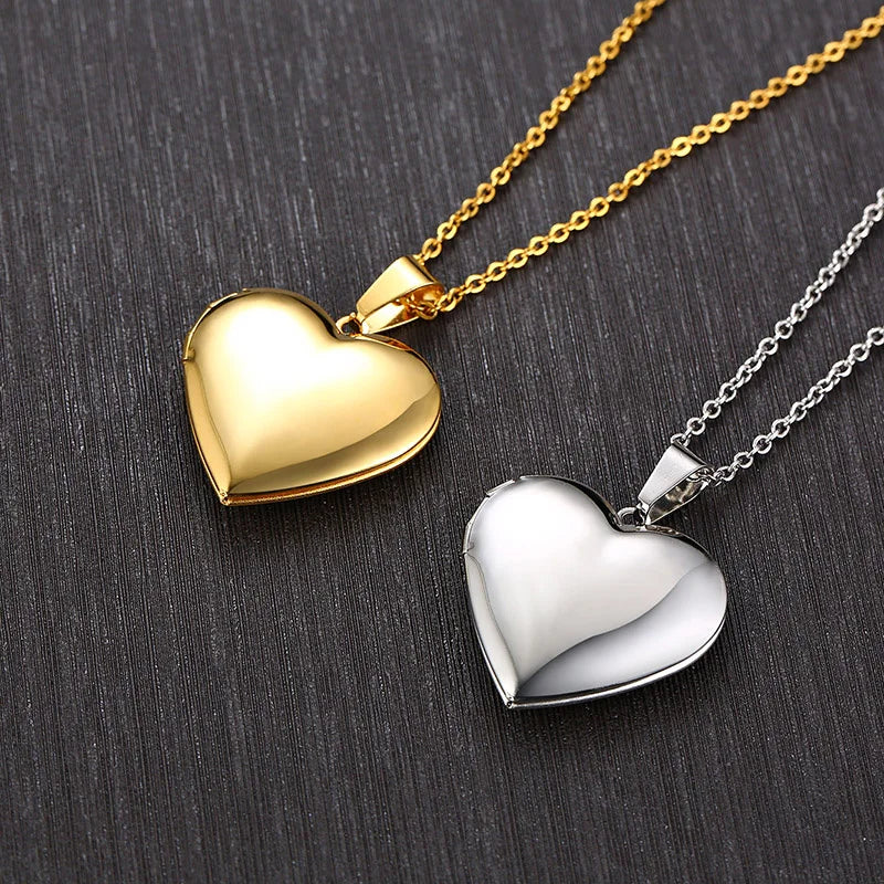 Monogram floral Oval heart locket pendant necklaces