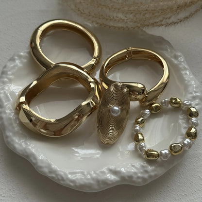 Rizana golden bracelets