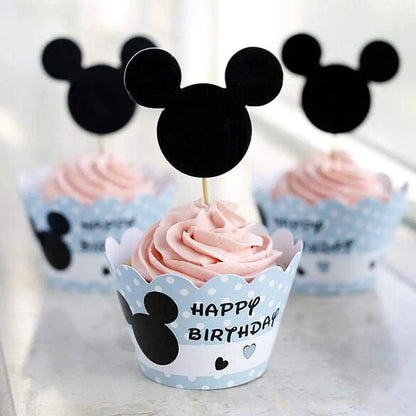Minnie mouse cake decoration