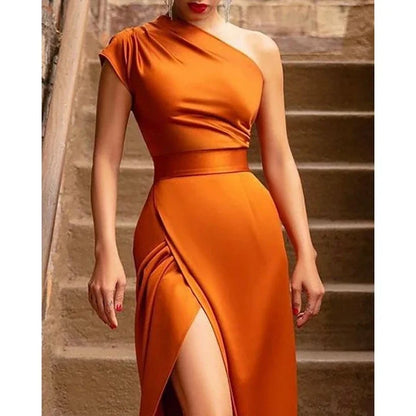 Simma Elegant Banquet Dress