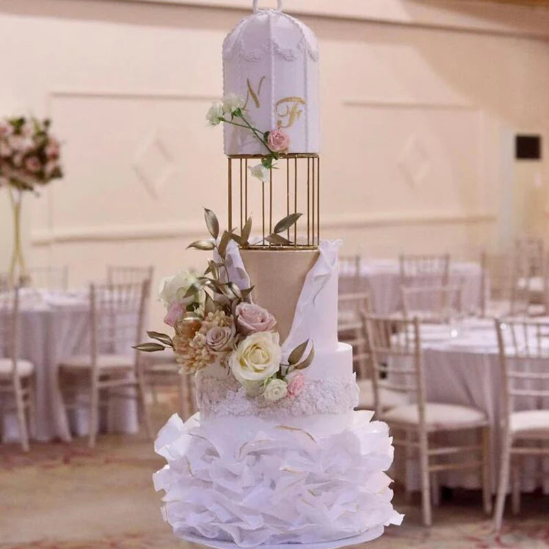 Gold floating cake stand for cake separator high quality