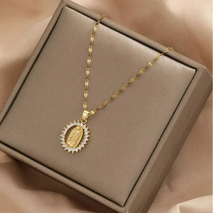 Maria Necklace
