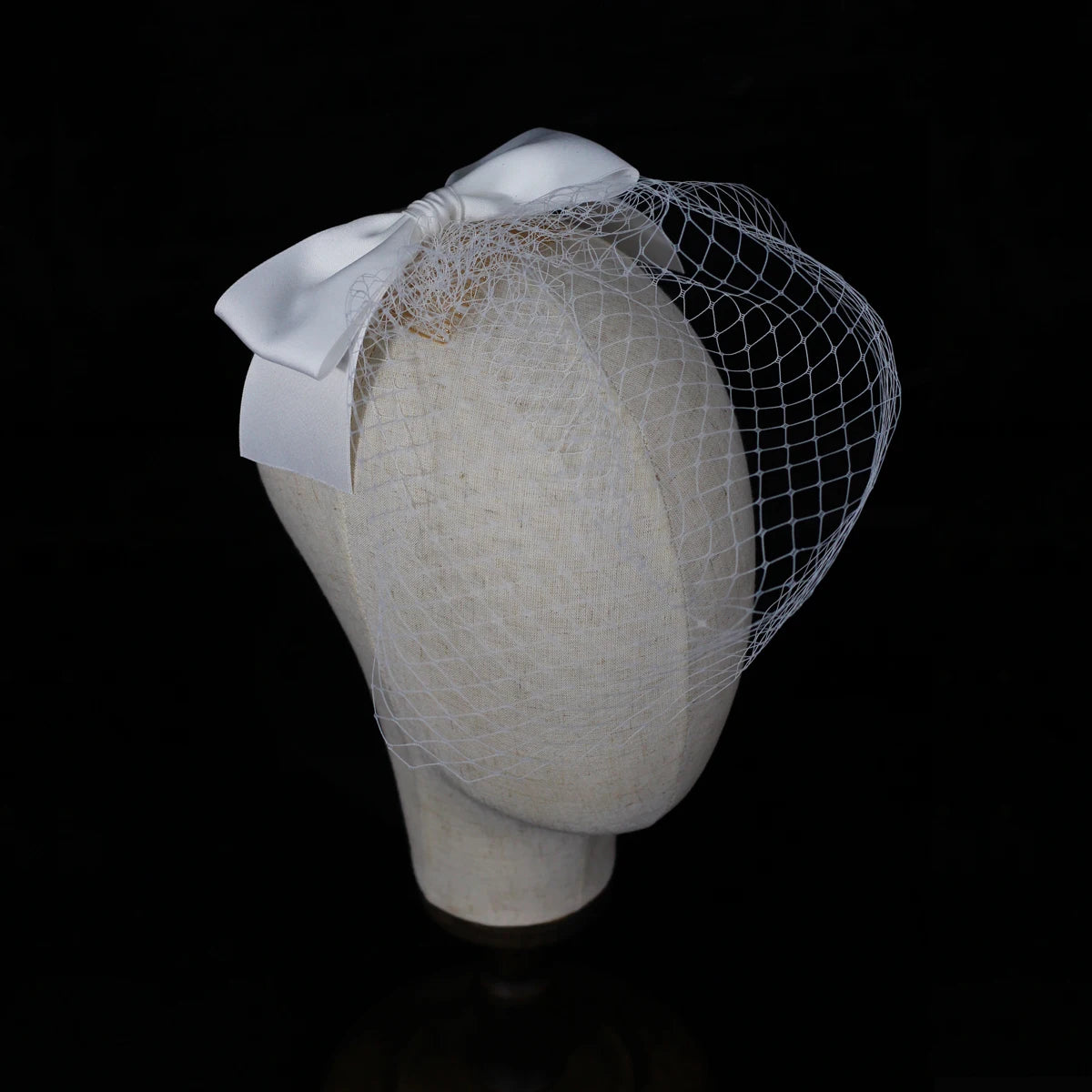 Short White Bridal Veils