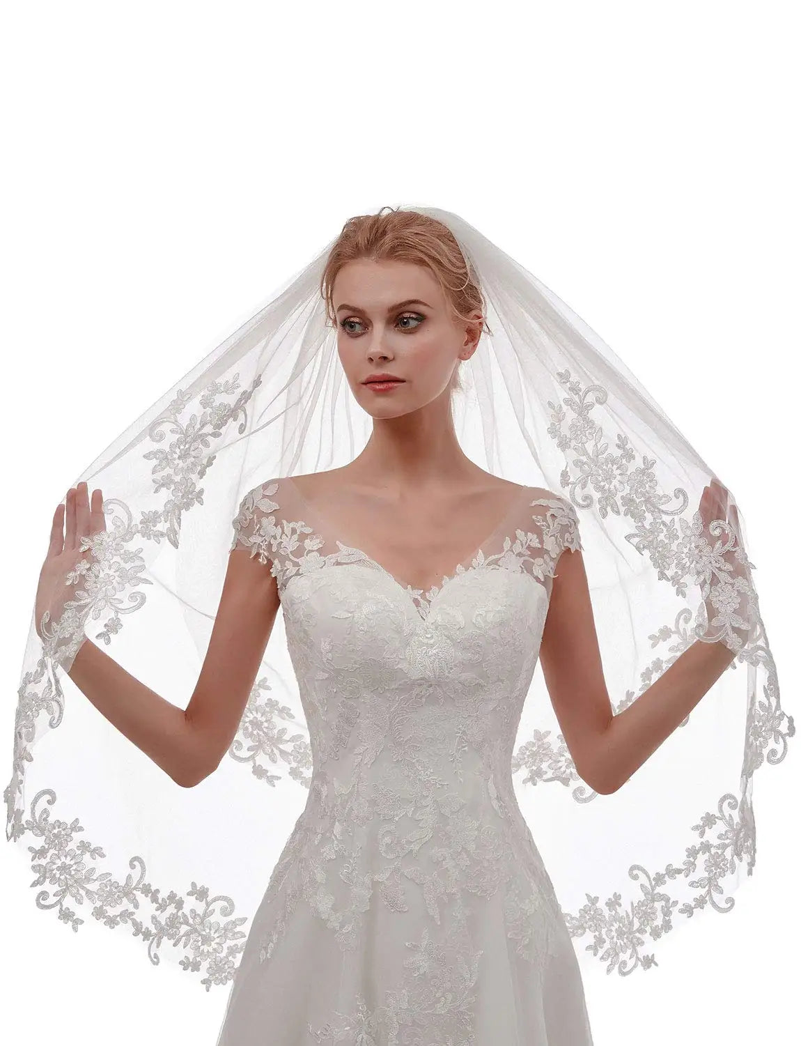 Short 2 Tier Lace Wedding Bridal Veil With Comb