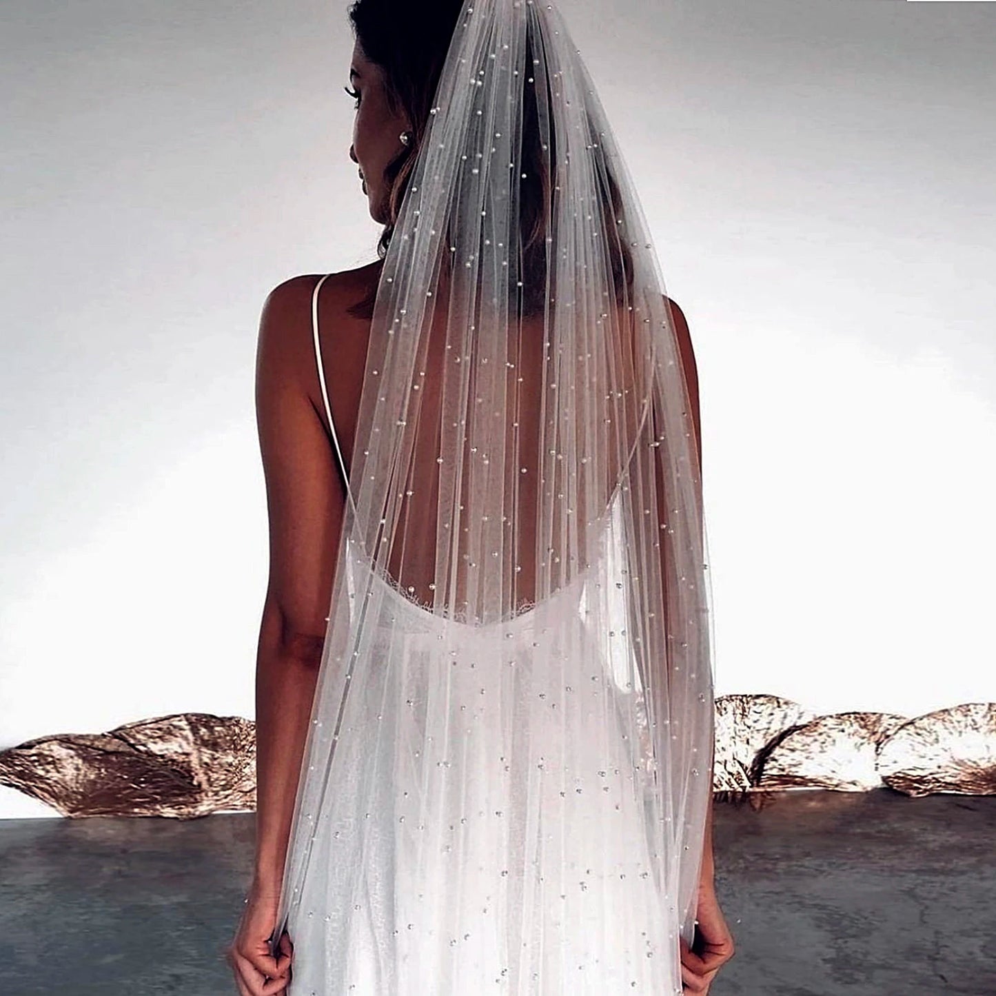 Short Wedding Veil for Bride Pearls