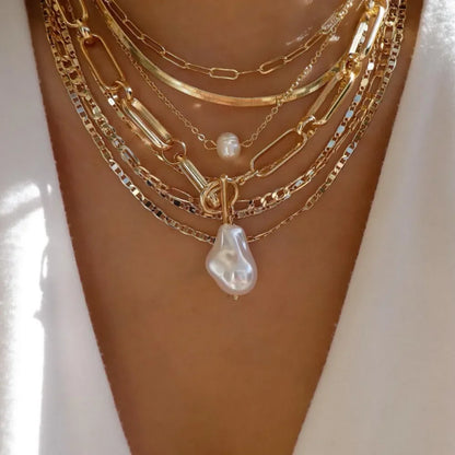 Sally necklaces