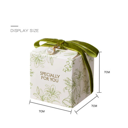 Customizable 7*7*7cm elegant gift box