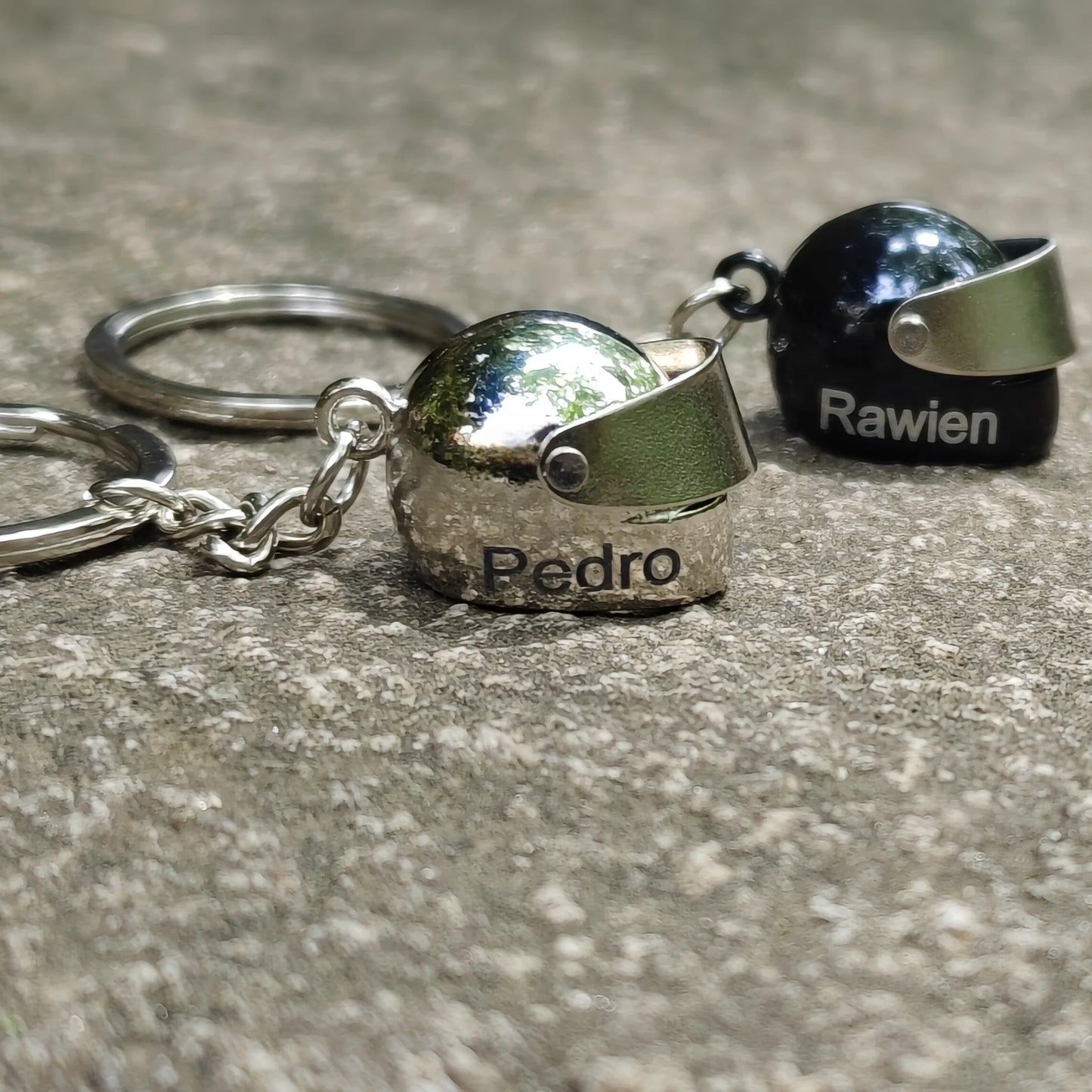 Personalized name motorcycle helmets keychain