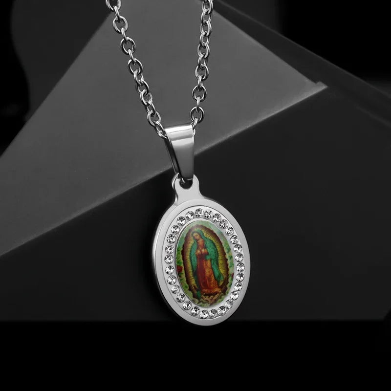 Mary Necklace
