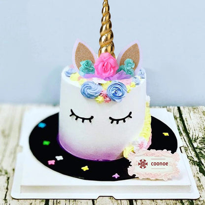 Unicorn cake topper