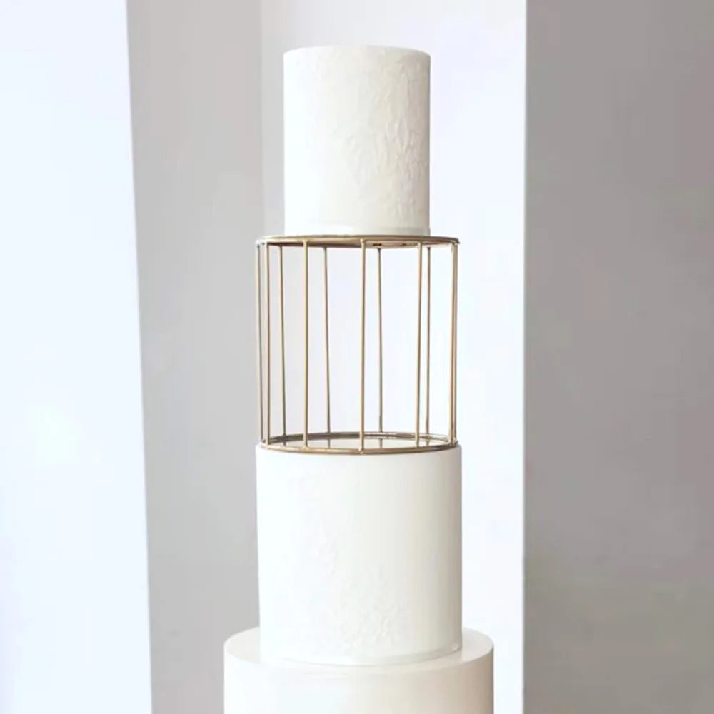 Gold floating cake stand for cake separator high quality