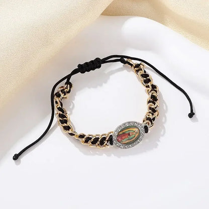 Mary Necklace