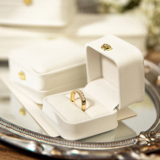 European style white PU leather jewelry box 1PC