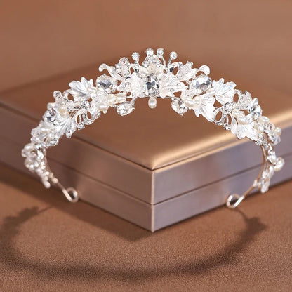 Dreamlike Bridal Tiara – Exquisite Classical Headwear