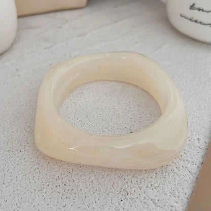 Rizana Vintage Chunky Resin Bangle