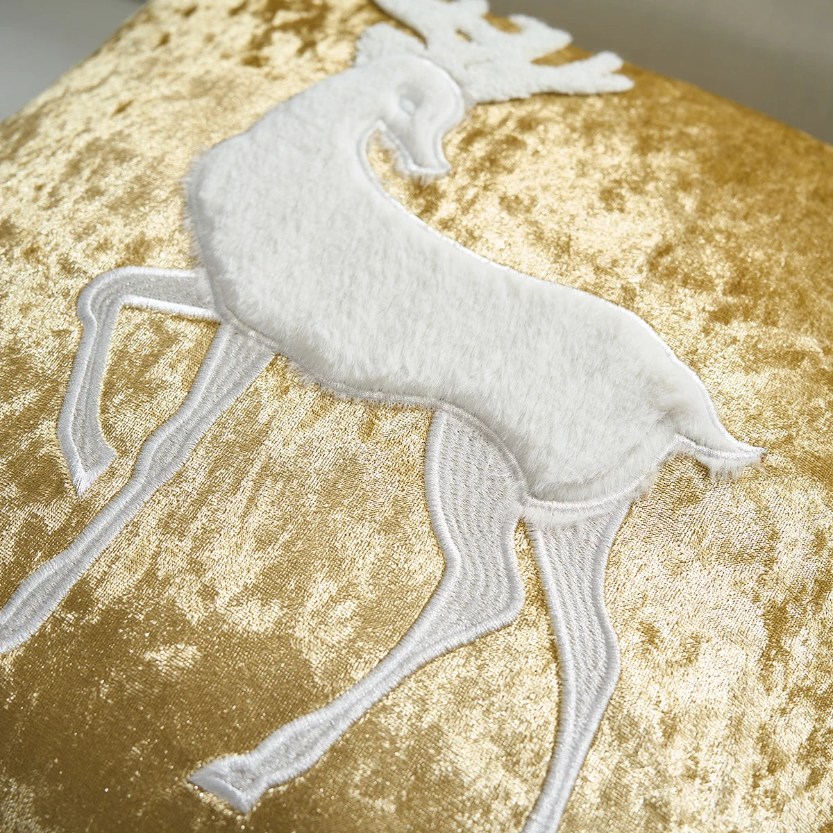 Gold Holiday Throw Pillow Cover 18×18